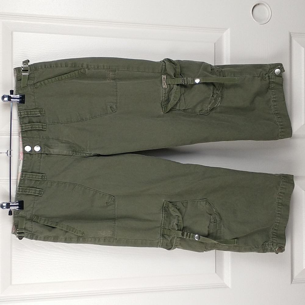 Y2K Vintage Lucky Brand Dungarees by Gene Montesano Cargo Capri Pants Womens 8